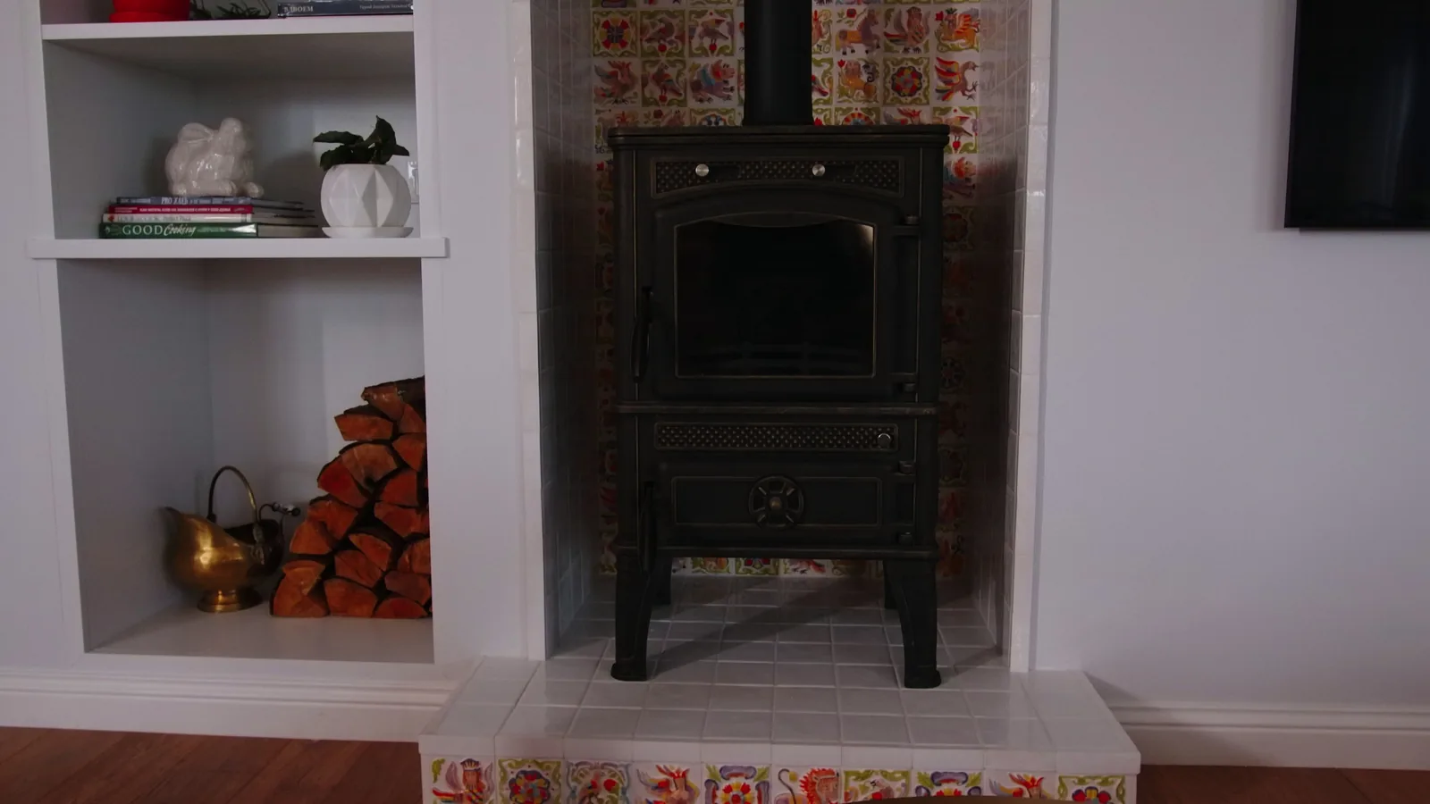 Guest Room Furniture Guide cover image
